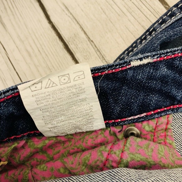 Womens ROCK 47 Wrangler Low Rise Embroidered Medium Wash Blue Jeans Size 11/12 - Picture 13 of 13